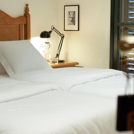 Hostal Can Maret Vilademuls 외부 사진