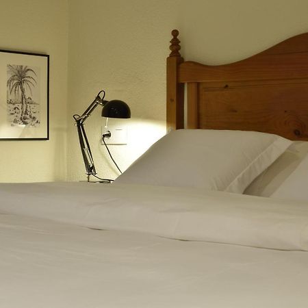 Hostal Can Maret Vilademuls 외부 사진