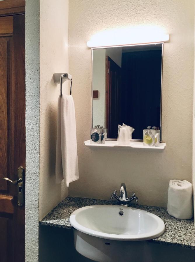 Hostal Can Maret Vilademuls 외부 사진